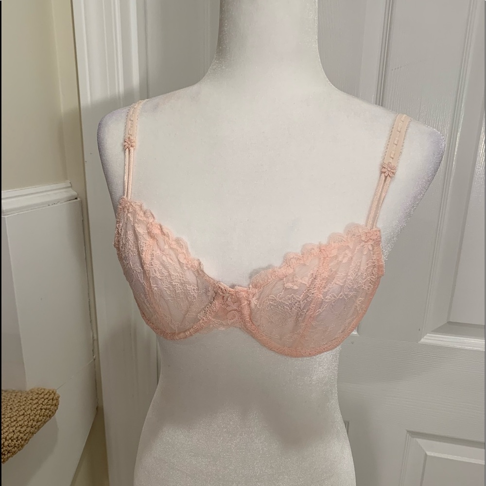 NWOT, bra, 36C, pretty pink lace bra